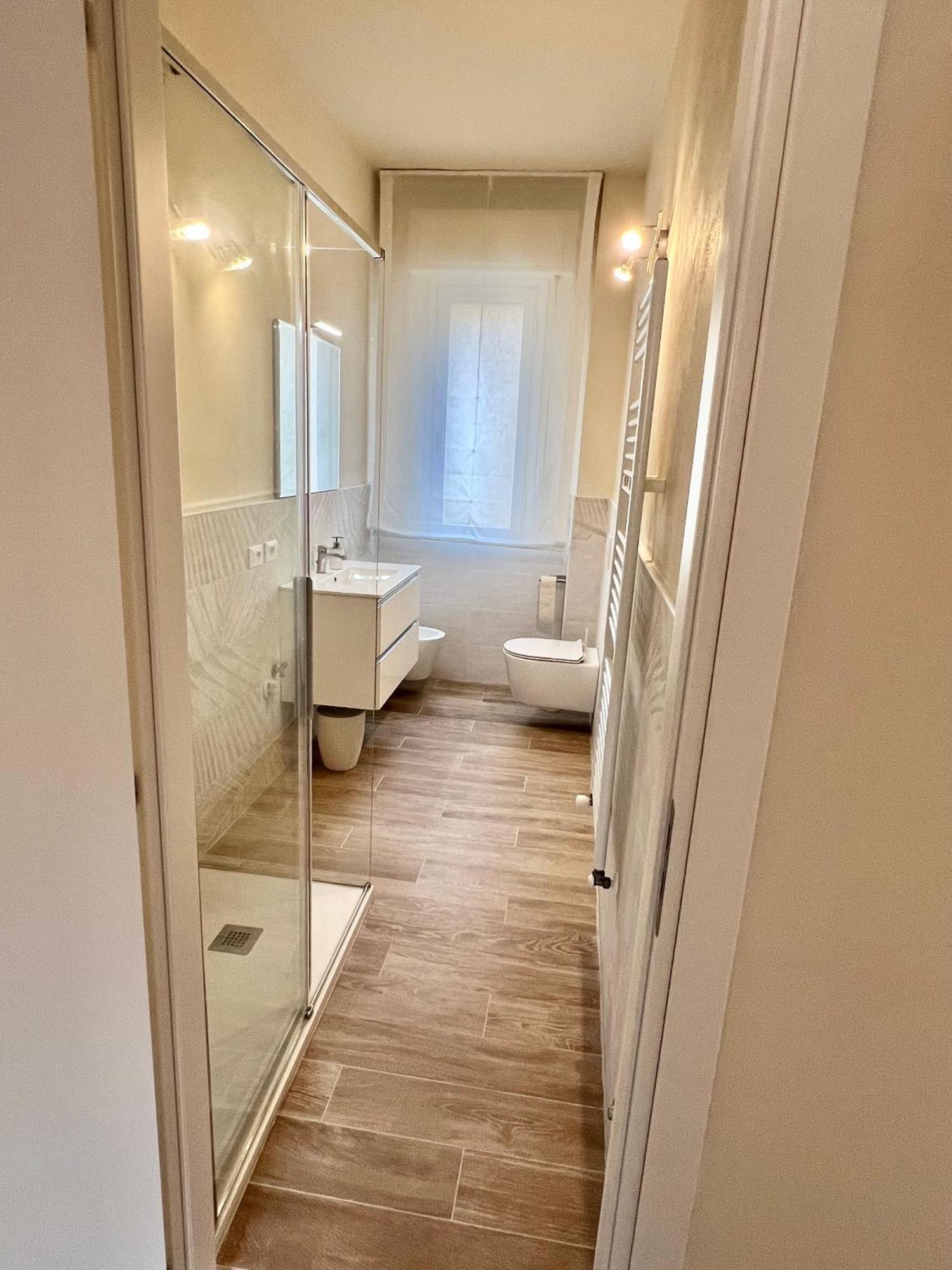 F&F Rooms 比萨 外观 照片