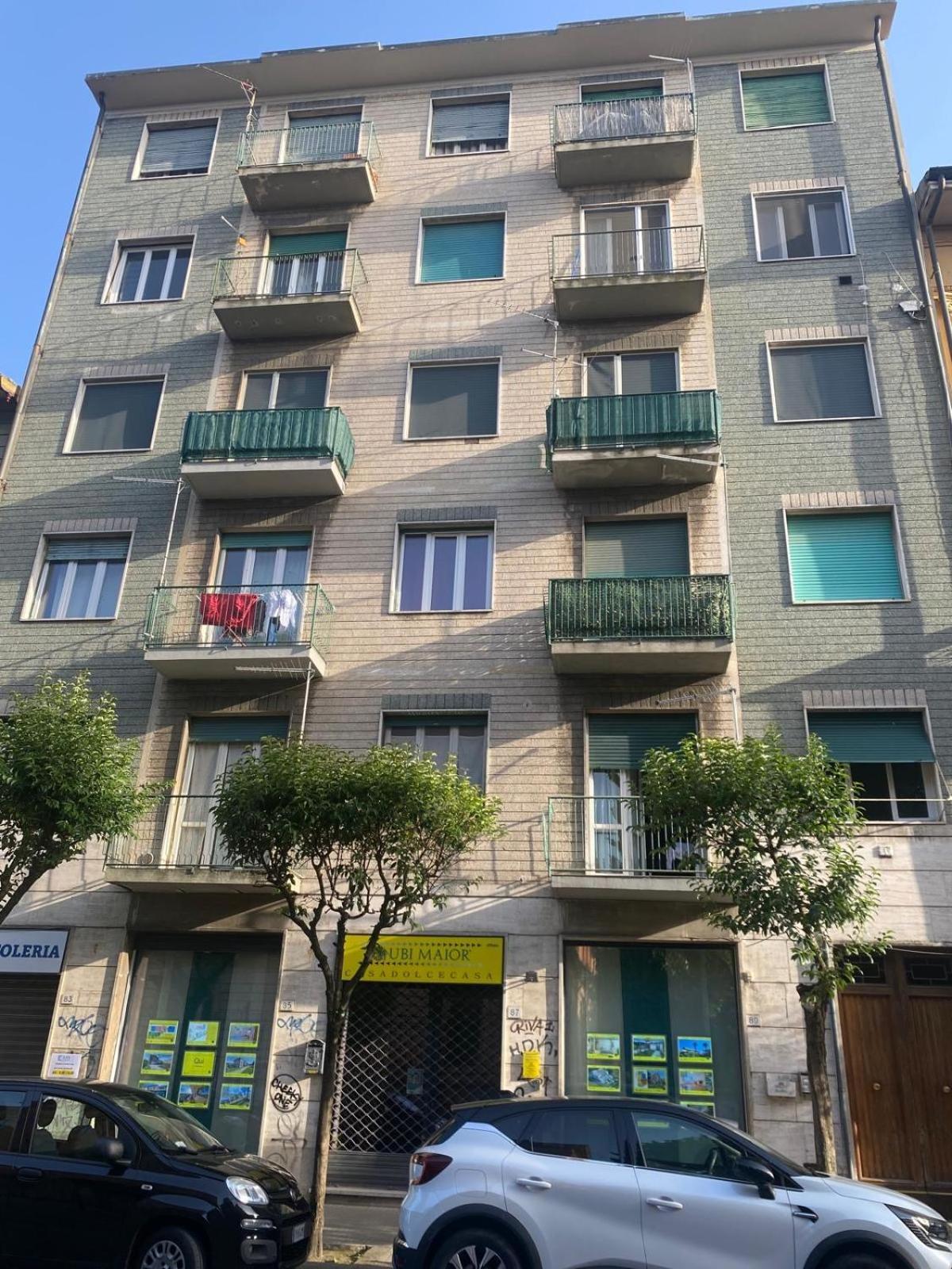 F&F Rooms 比萨 外观 照片
